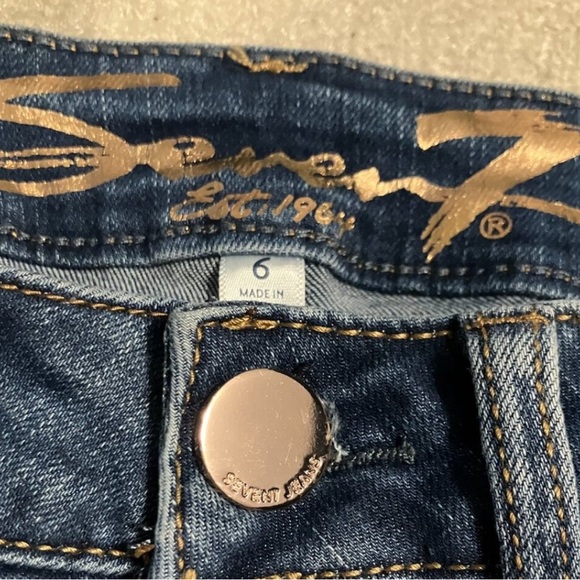 SUNSET BERMUDA SHORTS IN THE COLOR MINERS - Picture 3 of 14